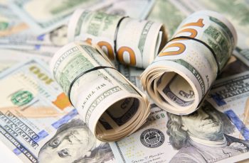 Dólar comercial recua e fecha a R$ 5,09; Ibovespa apresenta leve baixa de 0,20% 4 Dólar encerra cotação a R$ 5,08 enquanto Bolsa registra leve queda