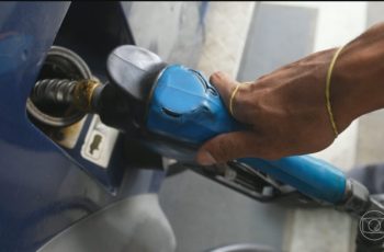 Petróleo supera US$ 100 por barril devido à guerra no Oriente Médio 7 Governo deve prorrogar por mais dois meses subsídio à gasolina