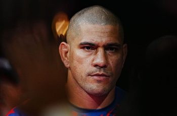 Alex Pereira aguarda liberação médica para próxima luta no UFC após nocaute por Ciryl Gane 4 Próxima luta de Alex Poatan: Data, horário e adversário