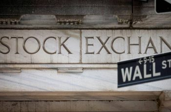 Ibovespa encerra o dia sem variação definida em meio a volatilidade do mercado internacional 1 Dow Jones renova máxima de fechamento, enquanto Nasdaq recua em dia de payroll