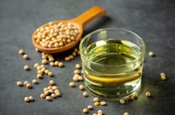 Soja avança 0,67% e fecha a US$ 12,03 o bushel na bolsa de Chicago 5 Soja avança na bolsa de Chicago após forte alta nos preços do óleo