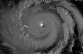 Supertufão Bavi causa danos significativos em Guam e Ilhas Marianas do Norte com ventos de até 290 km/h 8 Imagem de satélite impressionante mostra o "monstro" Supertufão Bavi