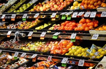 Soja avança 2,79% e fecha a R$ 141,16 por saca no Paraná 14 Boletim semanal de preços: arroz sobe 3,24%, soja e milho avançam na semana