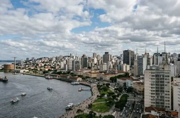 Previsão do tempo em Porto Alegre: temperaturas entre 18°C e 28°C com sol, nuvens e possibilidade de chuva rápida 6 Previsão do tempo em Porto Alegre (RS) hoje: veja como fica o clima nesta quinta-feira