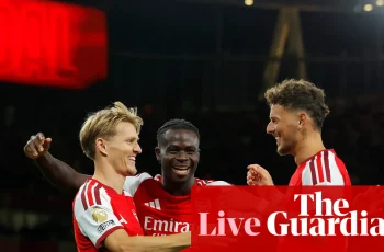 Arsenal vence Coventry City por 3 a 0 na abertura da defesa do título da Premier League 3 Arsenal 3-0 Coventry City: Premier League – as it happened | Premier League