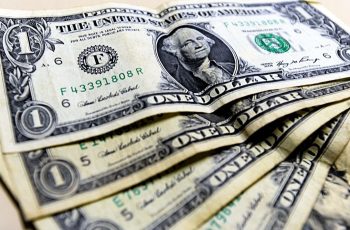 Dólar encerra em R$ 5,20 pela 11ª semana consecutiva, segundo relatório Focus 7 Focus: dólar no fim de 2026 permaneceu em R$ 5,20 pela 11ª semana consecutiva