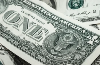 Dólar recua e encerra cotação em R$ 5,15 nesta quinta-feira (27) 7 Dólar cai para perto de R$ 5,15 com atuação do Banco Central