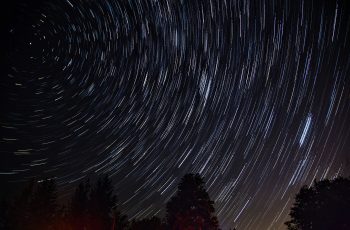 Perseidas 2023: Chuva de meteoros atinge pico entre 12 e 13 de agosto com Lua Nova favorecendo a observação 7 Próxima noite será a melhor para observar a chuva de meteoros Perseidas; entenda o fenômeno