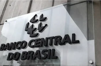 Taxa Selic é reduzida para 14% ao ano pelo Banco Central, o menor patamar desde 2025 9 Banco Central publica ata do Copom que reduziu a Selic de 14,25% para 14% ao ano