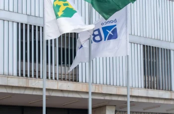 Ibovespa sofre exclusão de ações da Braskem em meio a pedido de recuperação extrajudicial 1 Braskem sai dos índices da B3 após recuperação extrajudicial