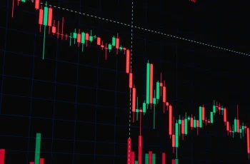 Bitcoin sobe quase 8% e atinge US$ 75.500 em meio a rali de liquidações bilionárias 1 Cotação do Bitcoin mira US$ 76 mil após liquidações