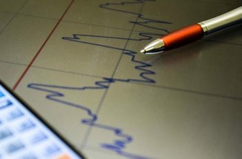 IBC-Br registra crescimento de 0,2% no segundo trimestre de 2026, aponta Banco Central 8 Prévia do PIB do Brasil desacelera e registra crescimento de 0,2% no segundo trimestre