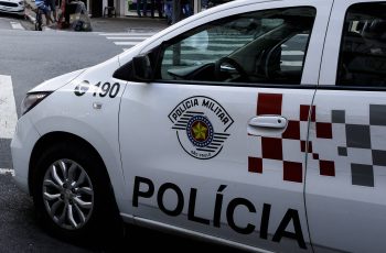 Delegado da Polícia Civil é detido por embriaguez após colidir viatura em São Paulo 1 Delegado bate viatura da Polícia Civil na da PM em SP - 17/09/2026 - Cotidiano