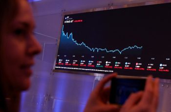 Ibovespa avança 0,44% e fecha a 187.422,92 pontos em dia de alta modesta 10 Ibovespa fecha em alta de 0,44% em sessão de cautela no mercado – Brasil 247