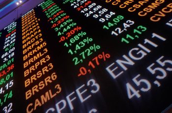 Petróleo Brent avança mais de 4% e atinge US$ 107 por barril amid tensions in the Middle East 11 Ibovespa cai em movimento de aversão ao risco e de olho em preço do petróleo