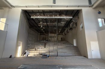 Projeto de Lei propõe nomeação do primeiro teatro municipal de Flores da Cunha como Teatro Terra do Sol e Palco Maria Della Costa 1 Novo projeto mantém Teatro Terra do Sol e inclui homenagem a Maria Della Costa – Jornal O Florense