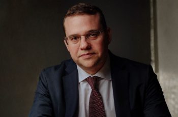 Ibovespa pode ganhar novos BDRs em 2027, mas concentração setorial deve aumentar, avalia BofA 1 David Beker - BofA - Selic