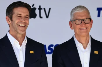 Tim Cook deixa cargo de CEO da Apple após 12 anos, com John Ternus como sucessor 12 What Tim Cook told employees on his last day at Apple