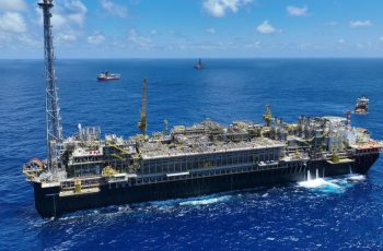 Petróleo ultrapassa US$ 107 por barril e pressiona mercados globais com temor de alta na inflação 12 Preço do petróleo sobe, após Trump rejeitar proposta de paz do Irã