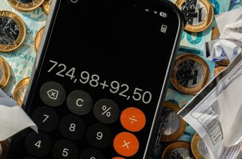 Crescimento do PIB brasileiro é de 0,5% no segundo trimestre de 2026, segundo IBGE 4 PIB do Brasil avança 0,5% no segundo trimestre, aponta IBGE