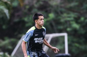 Segovinha critica Botafogo após empréstimos e busca novo clube para 2027 4 Segovinha critica Botafogo: 'Eu não tinha liberdade para decidir' | Botafogo