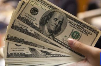 Dólar recua 4,64% e fecha a R$ 4,98 nesta segunda-feira (5) 9 Dólar cai mais de 4% e fica abaixo de R$ 5 com resultado do 1º turno das Eleições