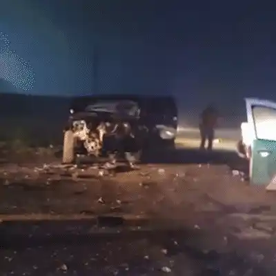 Acidente na BR-262 resulta em 2 mortos e 6 feridos; Polícia Civil investiga ultrapassagem em neblina intensa 1 Acidente na BR-262 em Ribas do Rio Pardo deixa 2 mortos