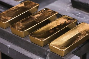 Ouro avança 1,43% e encerra a semana a US$ 4.216 por onça-troy 5 Ouro tem semana de alta depois de meses em queda por juros mais altos no mundo