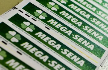 Mega-Sena acumula e prêmio do próximo sorteio é estimado em R$ 170 milhões 9 Facebook icon